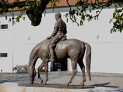 Statua equestre di T.G. Masaryk conservata a Lany