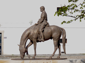 Statua equestre di T.G. Masaryk conservata a Lany